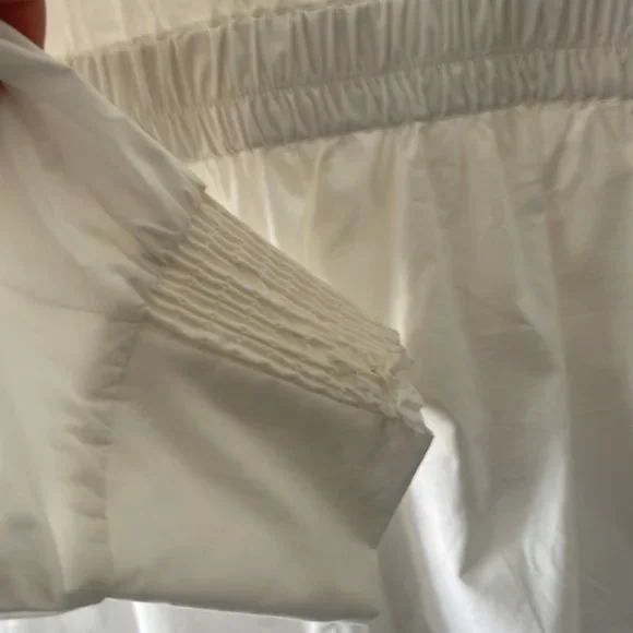 ⭐️Host Pick⭐️ CITY CHIC ivory white blouse - Picture 4 of 7